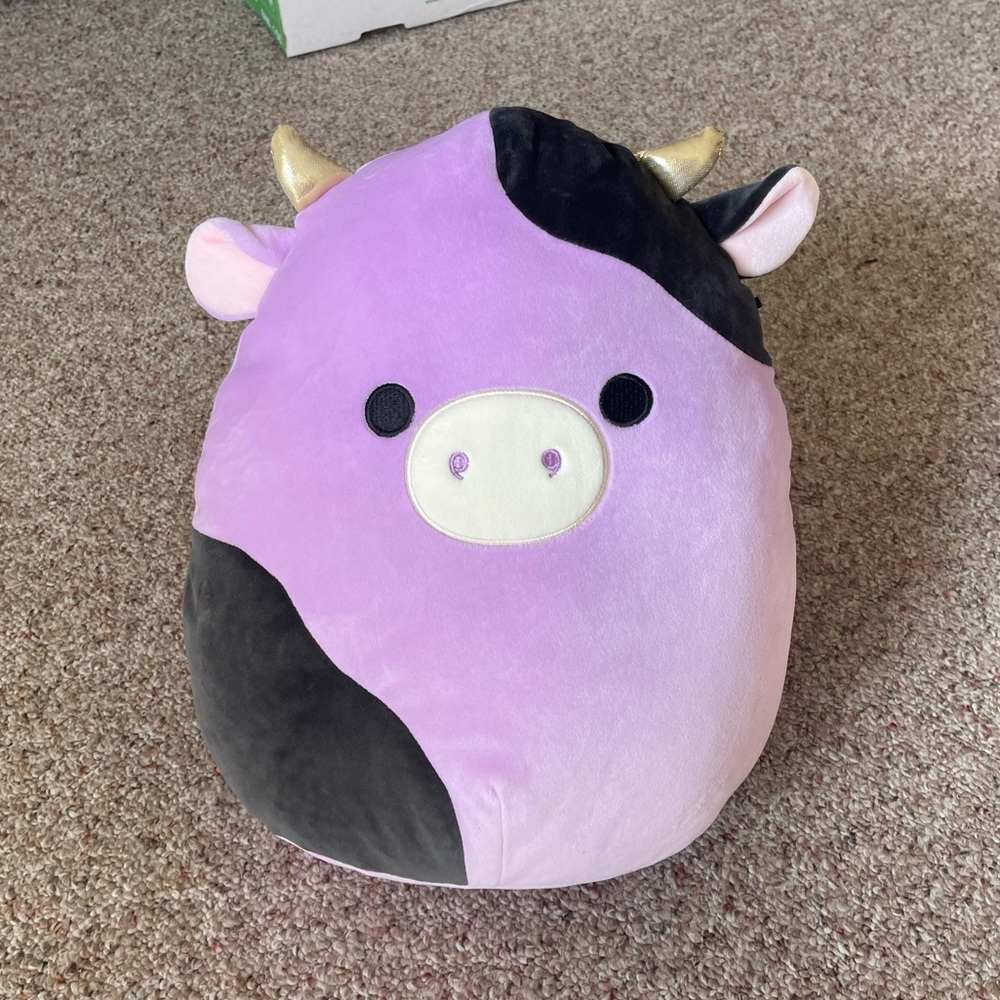 Alexie the Cow 14” Squishmallow